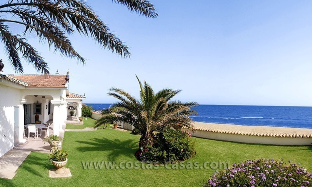 For Sale: Frontline Beach Villa in Marbella 4