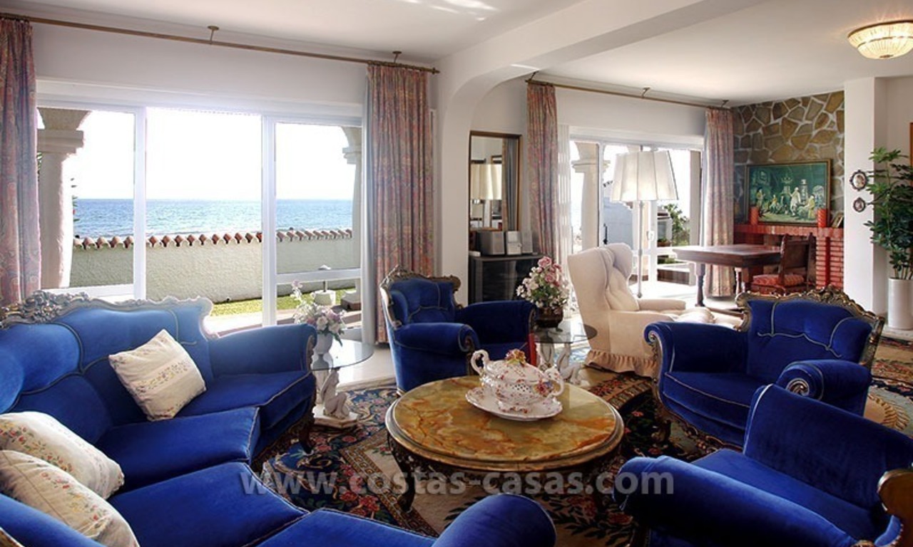 For Sale: Frontline Beach Villa in Marbella 7