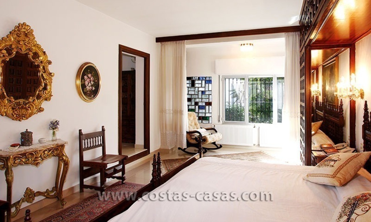 For Sale: Frontline Beach Villa in Marbella 8
