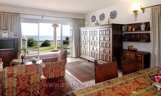 For Sale: Frontline Beach Villa in Marbella 9