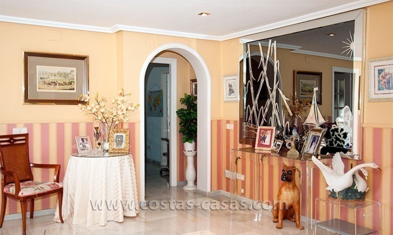 For Sale: Spacious Luxury Apartment nearby Puerto Banús, Marbella 6