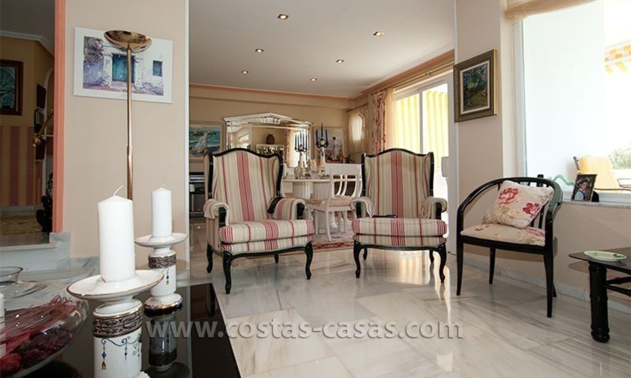 For Sale: Spacious Luxury Apartment nearby Puerto Banús, Marbella 9