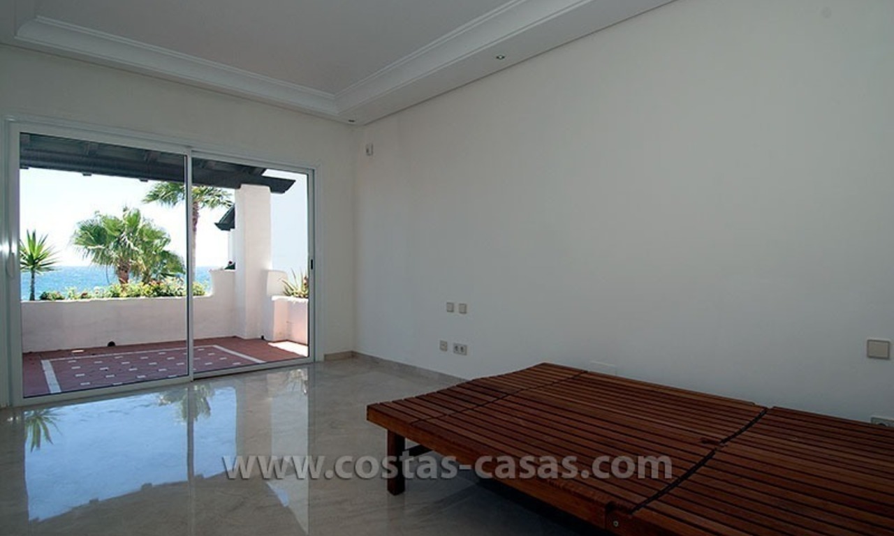 For Sale: Spacious Penthouse First Line Beach in Puerto Banús, Marbella 9