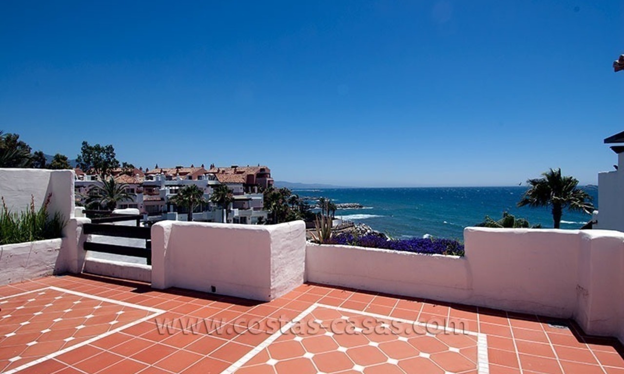 For Sale: Spacious Penthouse First Line Beach in Puerto Banús, Marbella 20