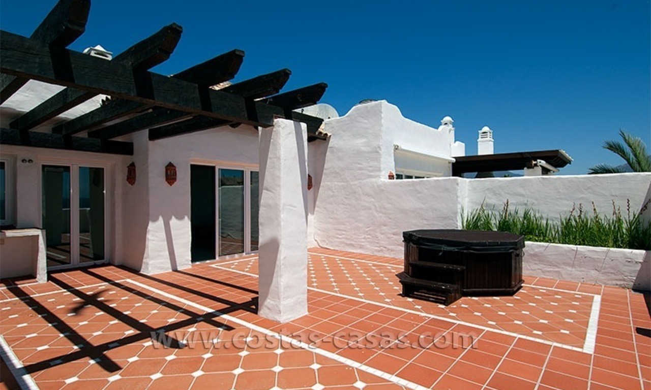 For Sale: Spacious Penthouse First Line Beach in Puerto Banús, Marbella 21