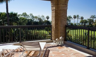 For Sale: Beachfront Luxury Apartments in San Pedro - Marbella. Opportunity: 3 bedroom apartment! 21