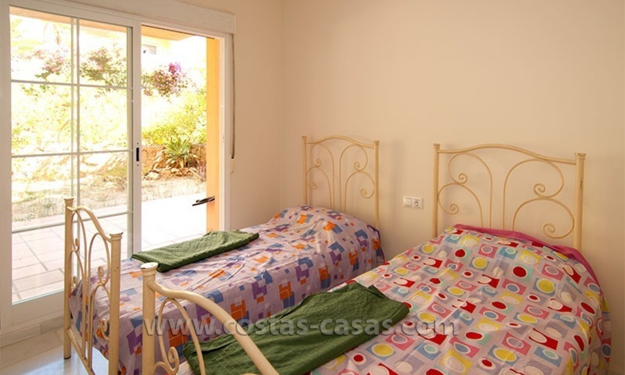 For Sale: Bargain Beach Apartment in Elviria, East Marbella 5