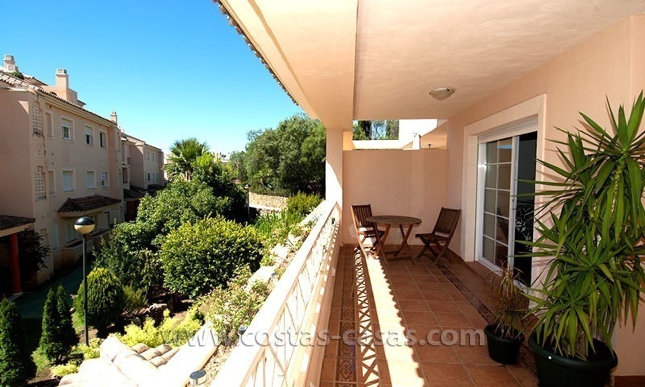For Sale: Bargain Golf Apartment in Río Real, Marbella 0