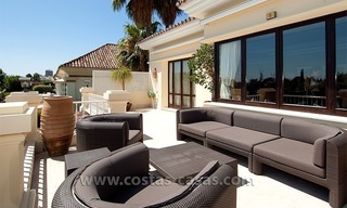 For Sale: Frontline golf villa in Nueva Andalucía, Marbella 5