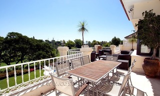 For Sale: Frontline golf villa in Nueva Andalucía, Marbella 16