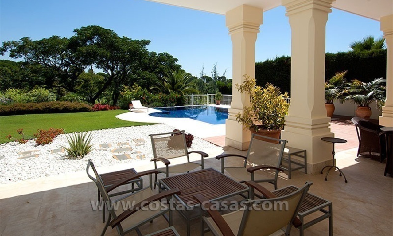 For Sale: Frontline golf villa in Nueva Andalucía, Marbella 35