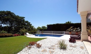 For Sale: Frontline golf villa in Nueva Andalucía, Marbella 41