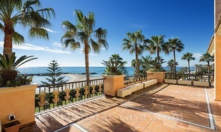 Exclusive beachfront penthouse for sale in Puerto Banus, Marbella 2