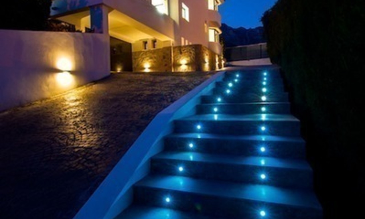 Modern luxury villa for sale in Sierra Blanca - Marbella 15