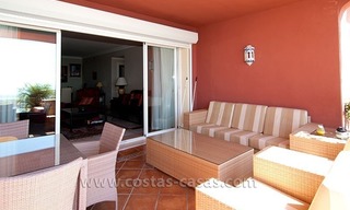 Opportunity For sale: Spacious Luxury Apartment in Benahavis – Marbella 7