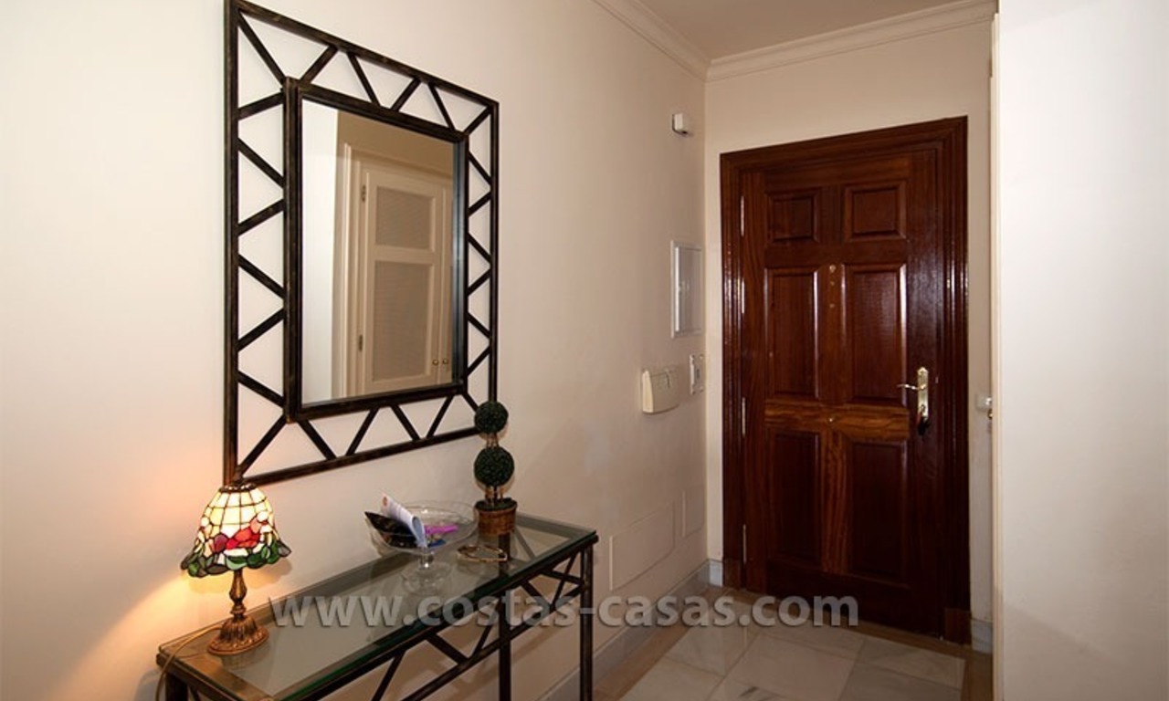 Opportunity For sale: Spacious Luxury Apartment in Benahavis – Marbella 13