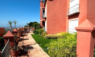 Opportunity For sale: Spacious Luxury Apartment in Benahavis – Marbella 3