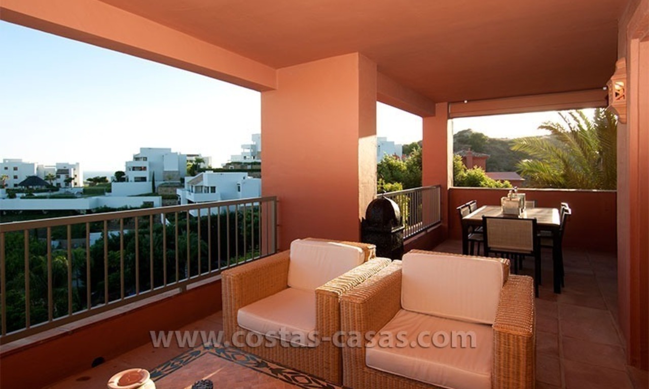 For sale: Luxury Apartment at Golf Resort in between Marbella, Benahavís and Estepona 2