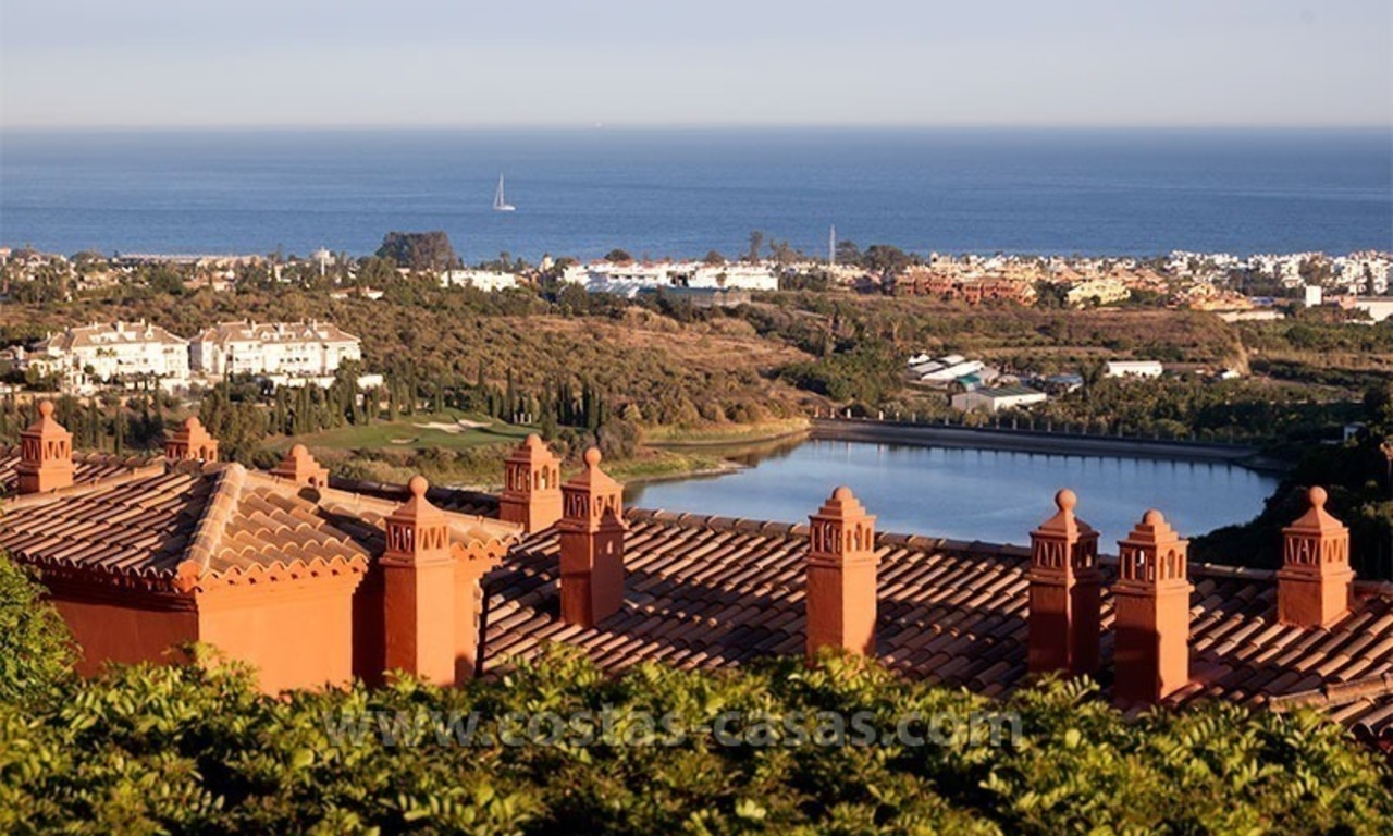 For sale: Luxury Apartment at Golf Resort in between Marbella, Benahavís and Estepona 22