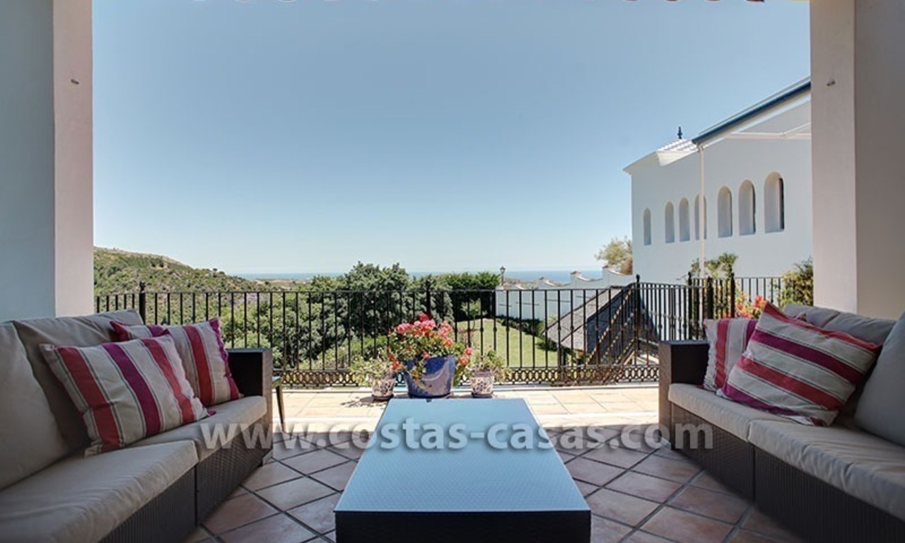 For Sale: Classic Villa at Country Club in Benahavís, Marbella 4