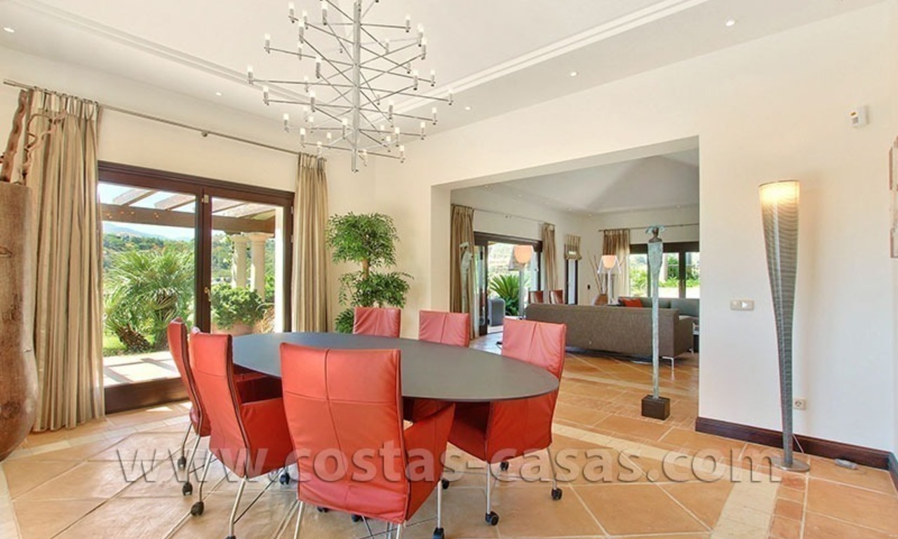 For Sale: Gorgeous Villa at Golf Resort in Marbella - Benahavis 11