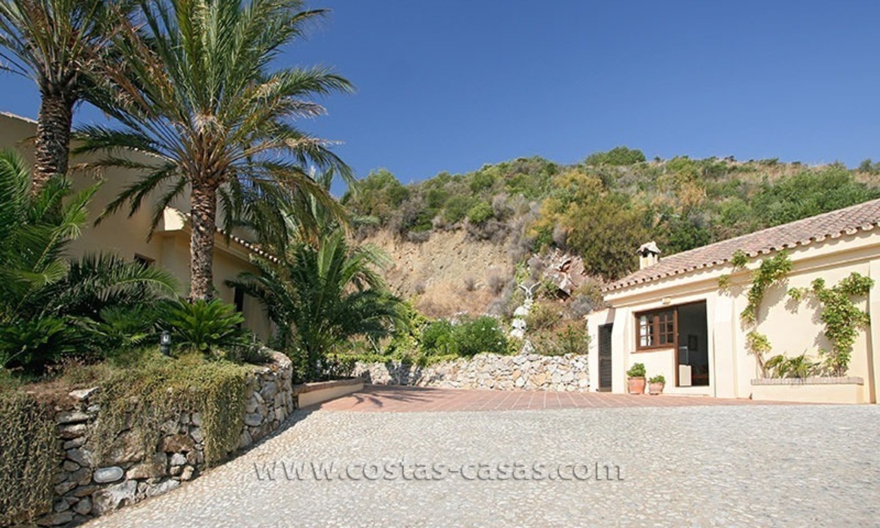 For Sale: Uniquely Located Villa on Huge Plot in Benahavís – Marbella 25