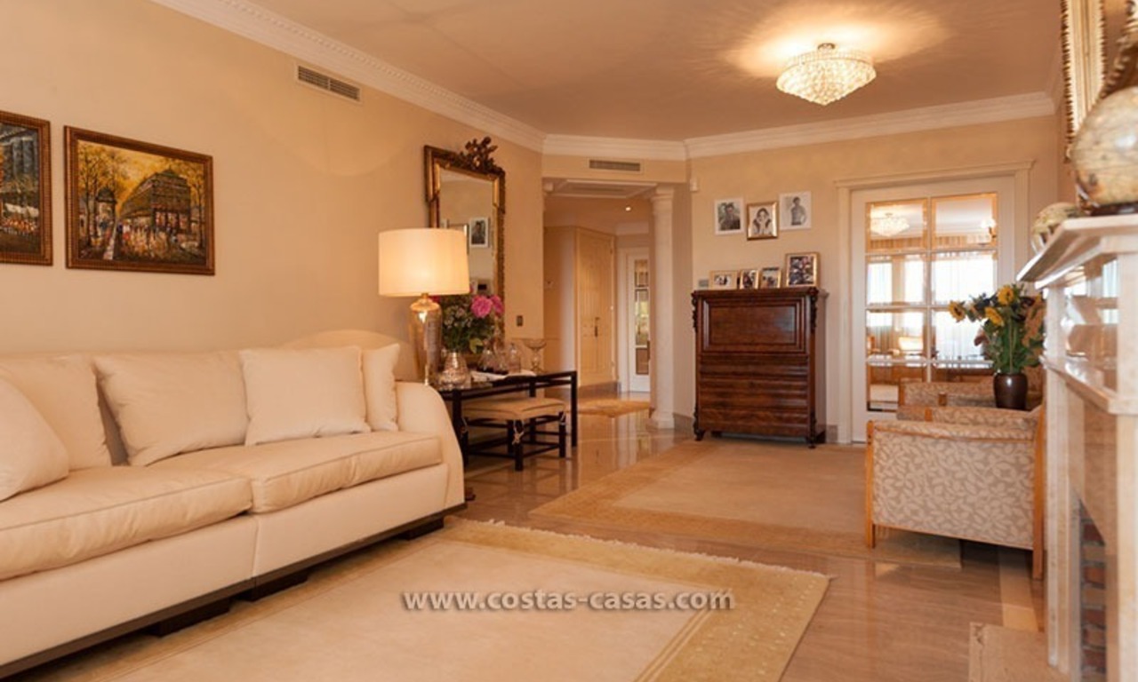 Luxury apartment for sale in Sierra Blanca, Marbella 7