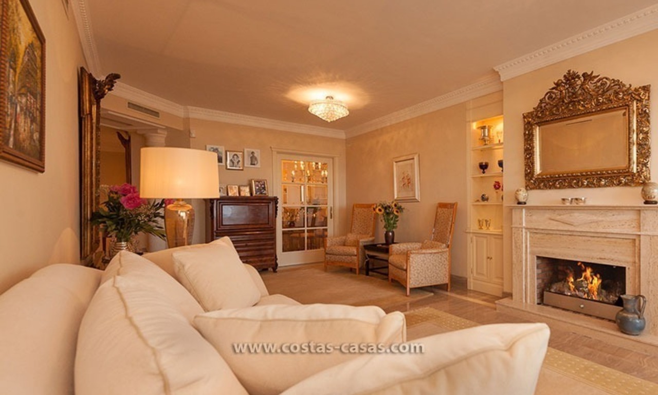 Luxury apartment for sale in Sierra Blanca, Marbella 8