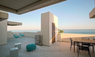 Resale: Exclusive Beachfront Modern Penthouse, New Golden Mile, Marbella – Estepona 17