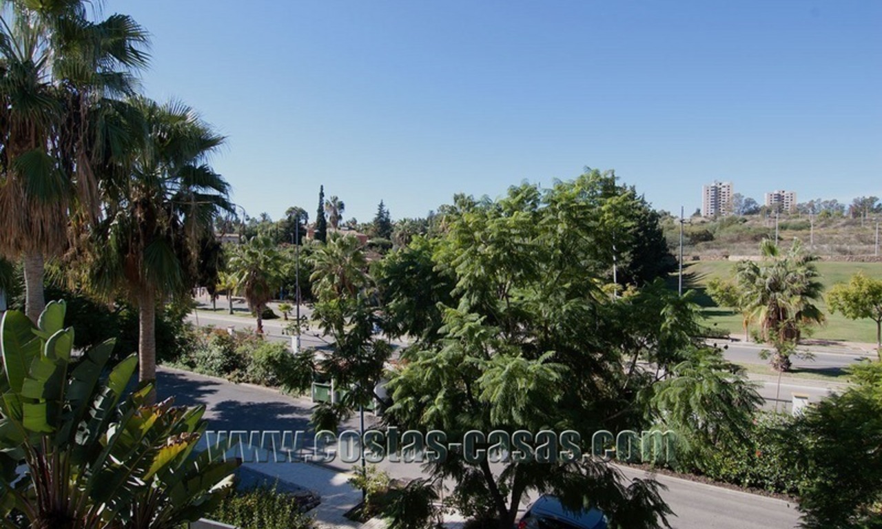 Spacious corner apartment for sale walking distance to Puerto Banus – Marbella 2