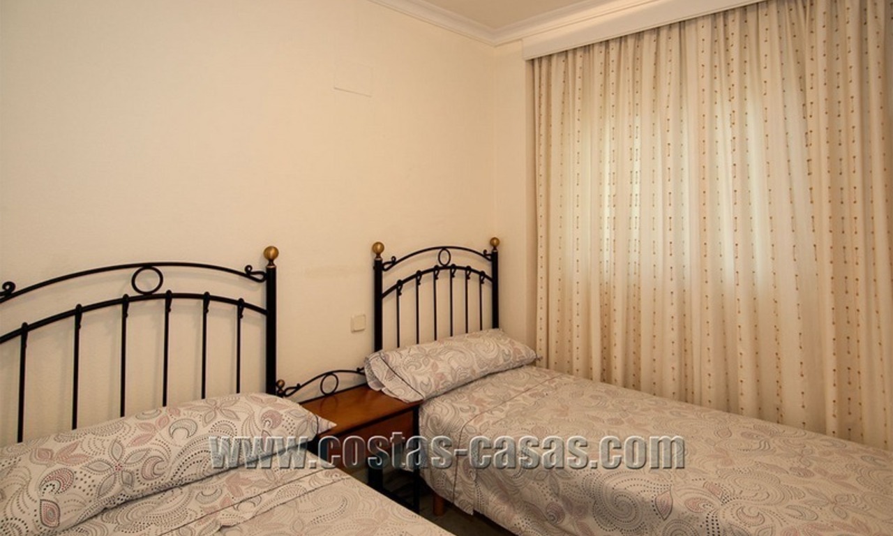 Spacious corner apartment for sale walking distance to Puerto Banus – Marbella 12