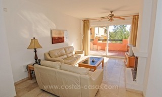 Luxury penthouse for sale in a frontline golf complex in Guadalmina, San Pedro, Marbella 10