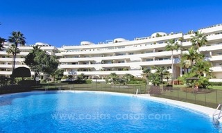 Beachfront apartment for sale, first line beach apartment complex, New Golden Mile, Marbella - Estepona 11