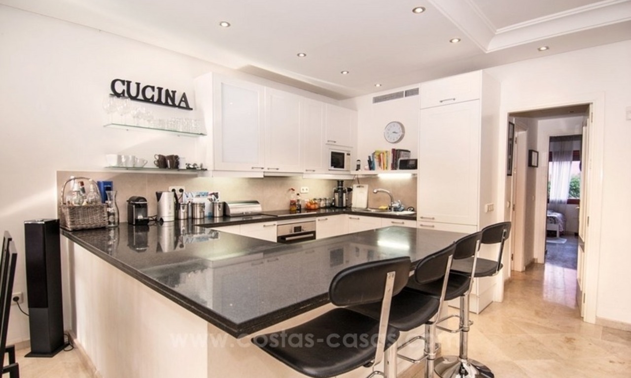 Luxury garden apartment for sale, frontline beach complex, New Golden Mile, Marbella - Estepona 5