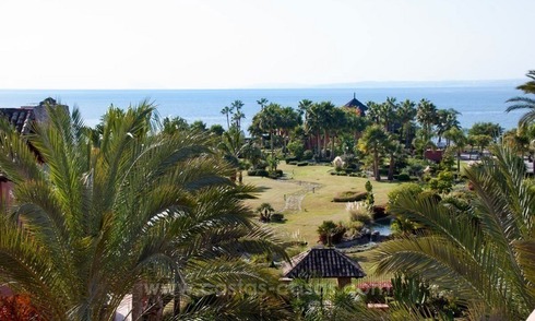 Luxury penthouse for sale, first line beach complex, New Golden Mile, Marbella - Estepona 