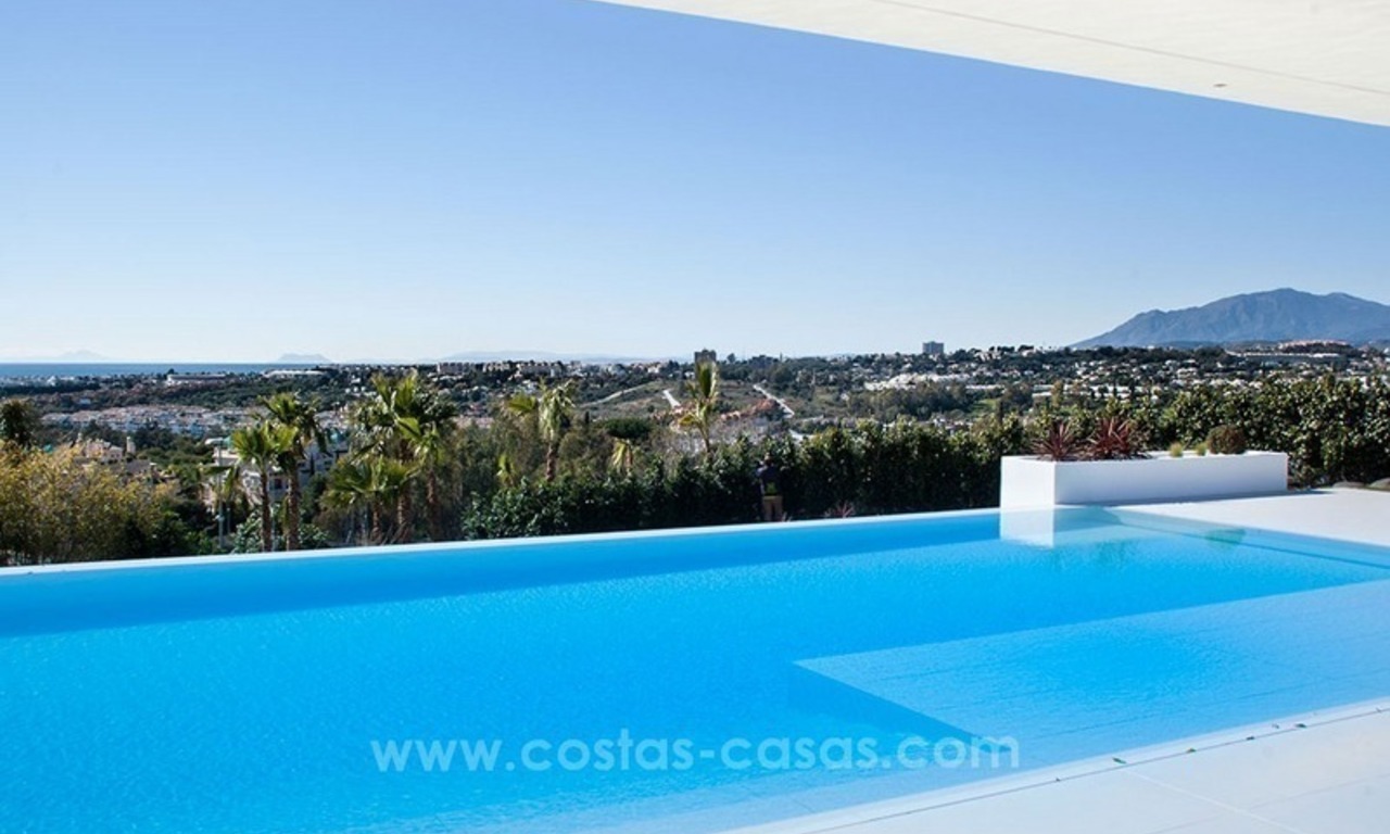 New Modern Villa for Sale on the Golden Mile in Marbella 5
