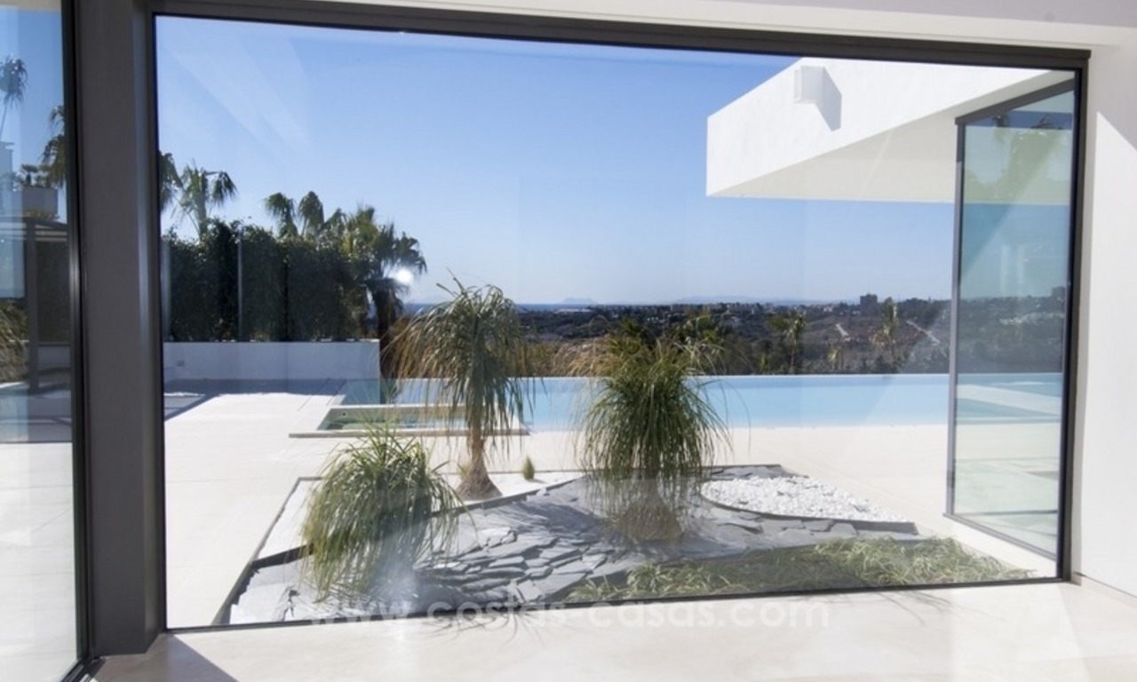 New Modern Villa for Sale on the Golden Mile in Marbella 16