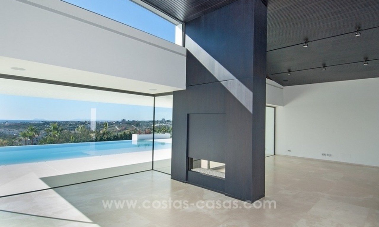 New Modern Villa for Sale on the Golden Mile in Marbella 15