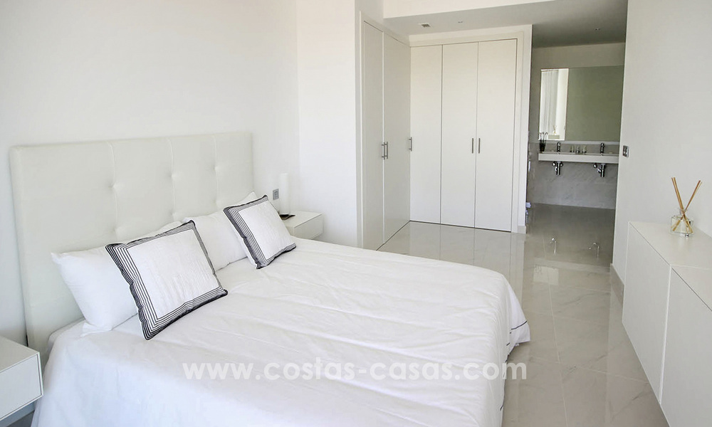 New contemporary apartments for sale on the New Golden Mile, between Marbella and Estepona 21256