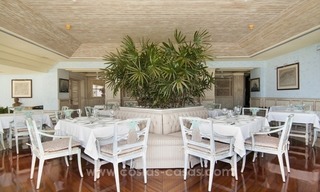 Exclusive apartment for sale in a beachfront complex in Puerto Banús - Marbella 13