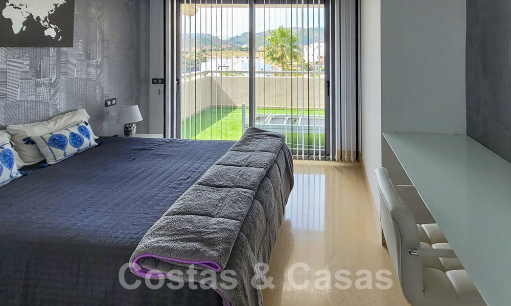 For Sale in the Marbella - Benahavís Area: Large Modern, Luxury Golf Apartment 52754