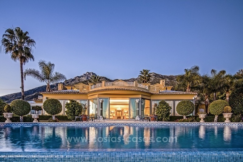 Palatial mansion for sale in exclusive urbanization of Sierra Blanca, Marbella