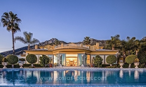 Palatial mansion for sale in exclusive urbanization of Sierra Blanca, Marbella 
