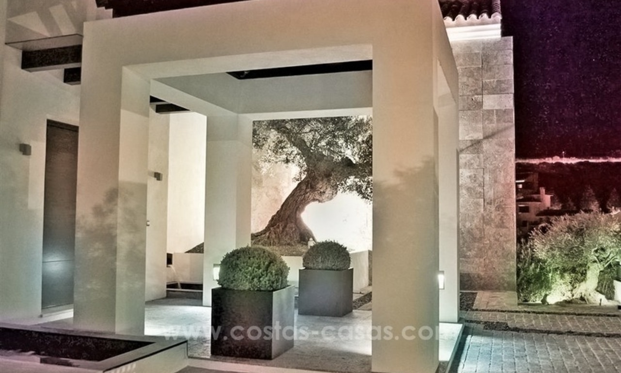 Top class quality design villa in Benahavis - Marbella 16
