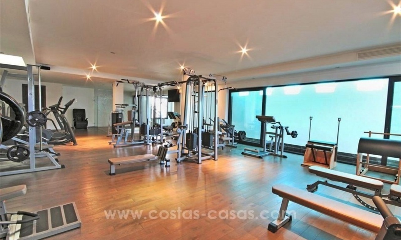 Top class quality design villa in Benahavis - Marbella 14