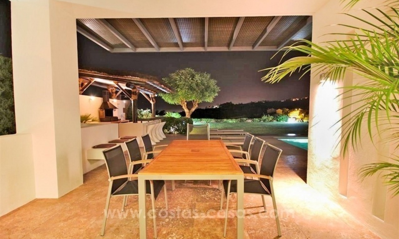 Top class quality design villa in Benahavis - Marbella 25