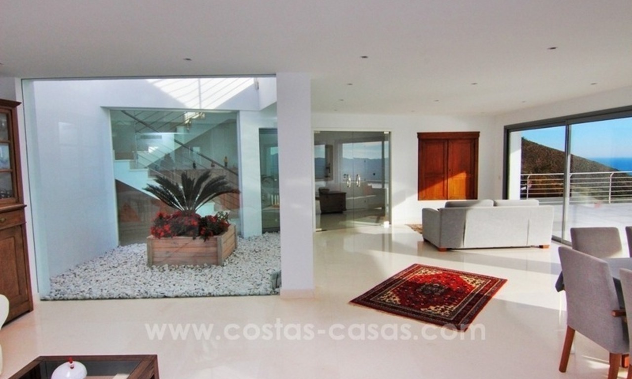 Very nice newly built and contemporary villa for sale in Mijas 9