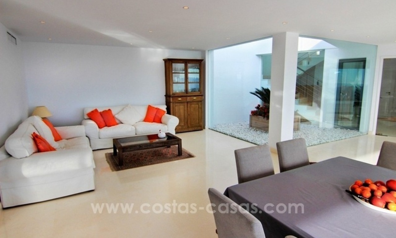 Very nice newly built and contemporary villa for sale in Mijas 10