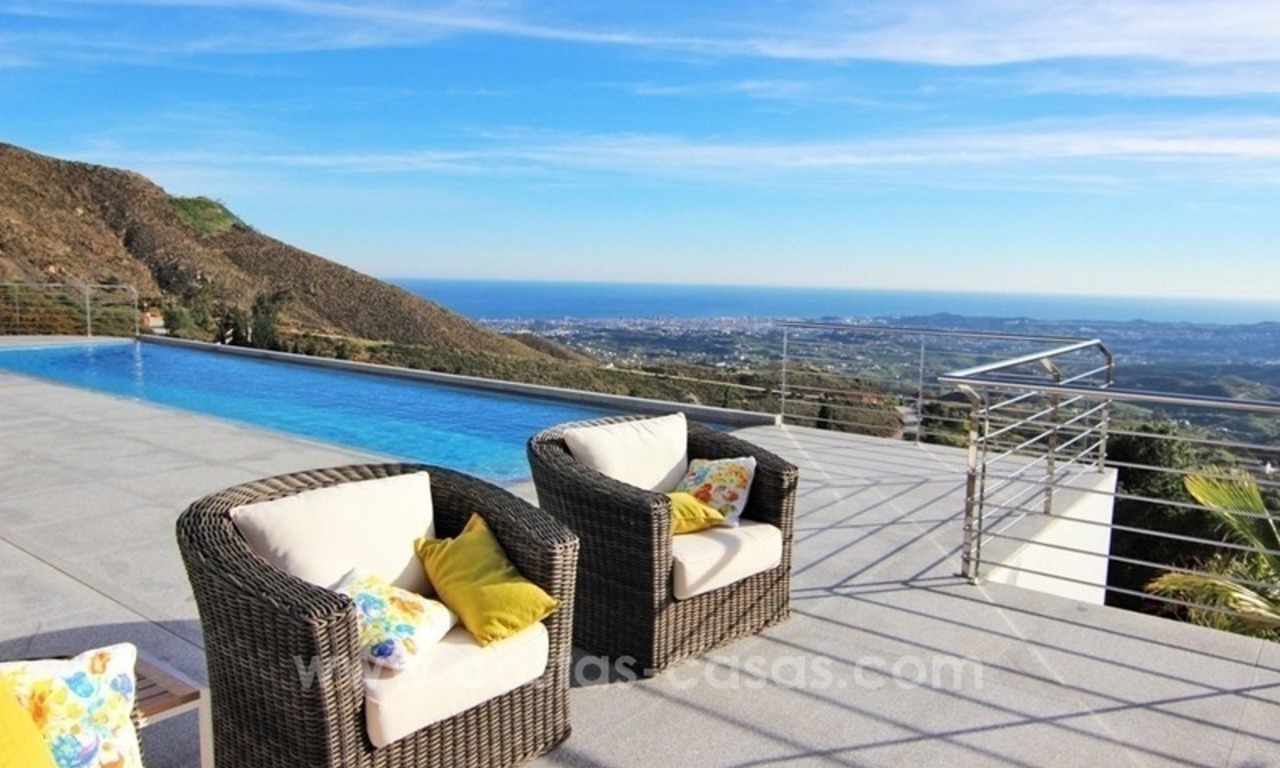 Very nice newly built and contemporary villa for sale in Mijas 5