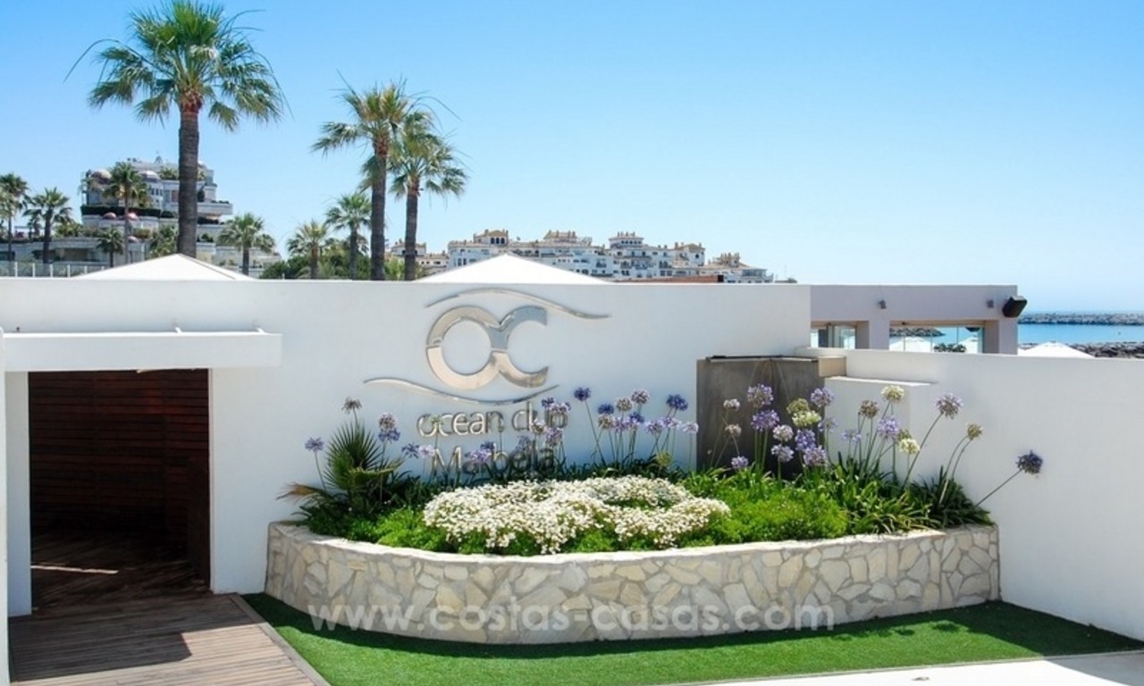 Dream location!! Apartment for sale a few meters from the sea in Puerto Banús 16